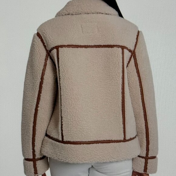 BEARPAW Ladies' Moto Shearling Jacket NEW WITH TAGS - Picture 2 of 7